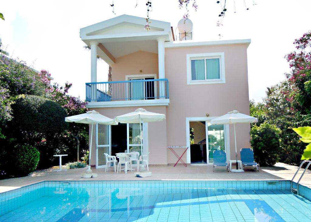 Rododafni Villas